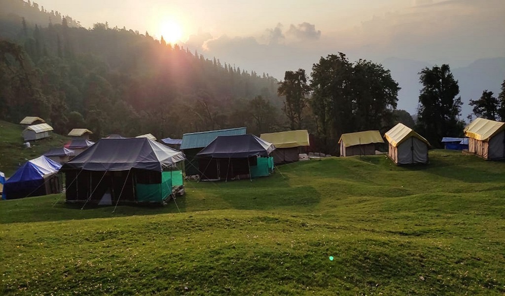 snow activities in chopta